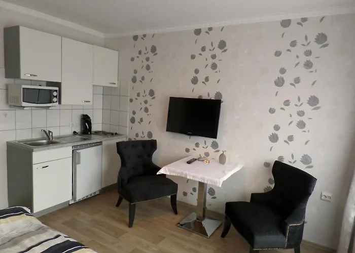 Zum Wiesengrund - Mit Singlekueche Apartament Angermunde